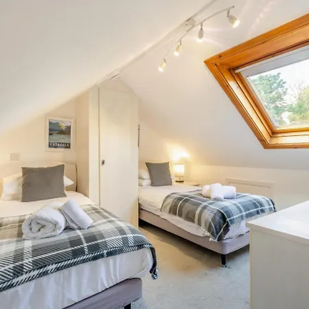 3 Bed In Sz337 *